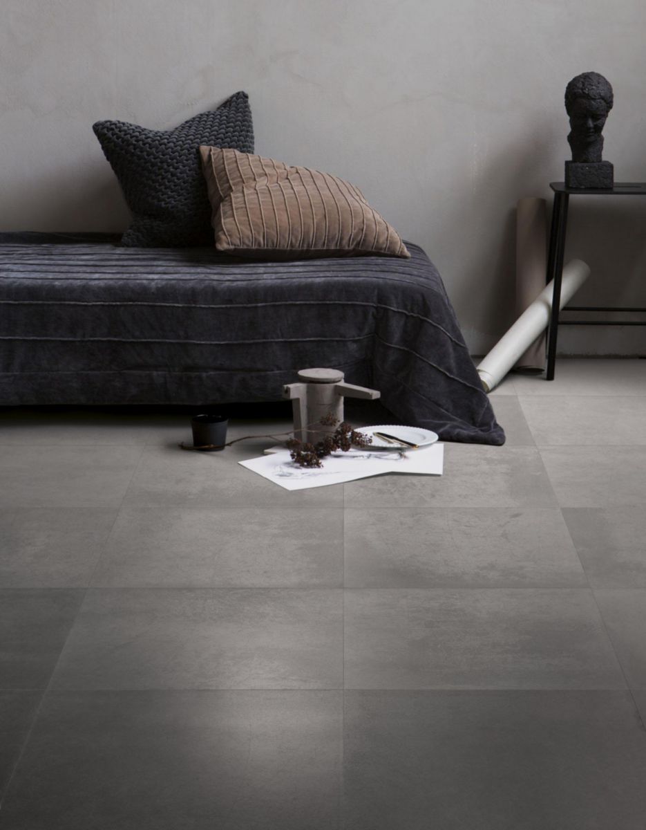 Carrelage effet ciment Backstage - grès cérame dark grey naturel - 30x60 cm