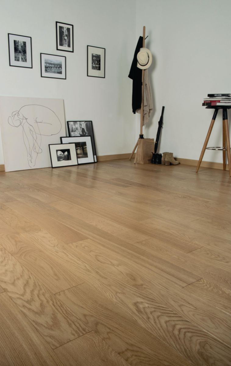 Parquet contrecollé Diva 139 - chêne nature opale verni satiné - 12x139x395/1992 mm