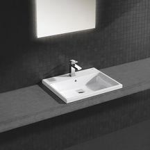 Mitigeur lavabo EUROCUBE Taille M  Chromé Réf : 23445000