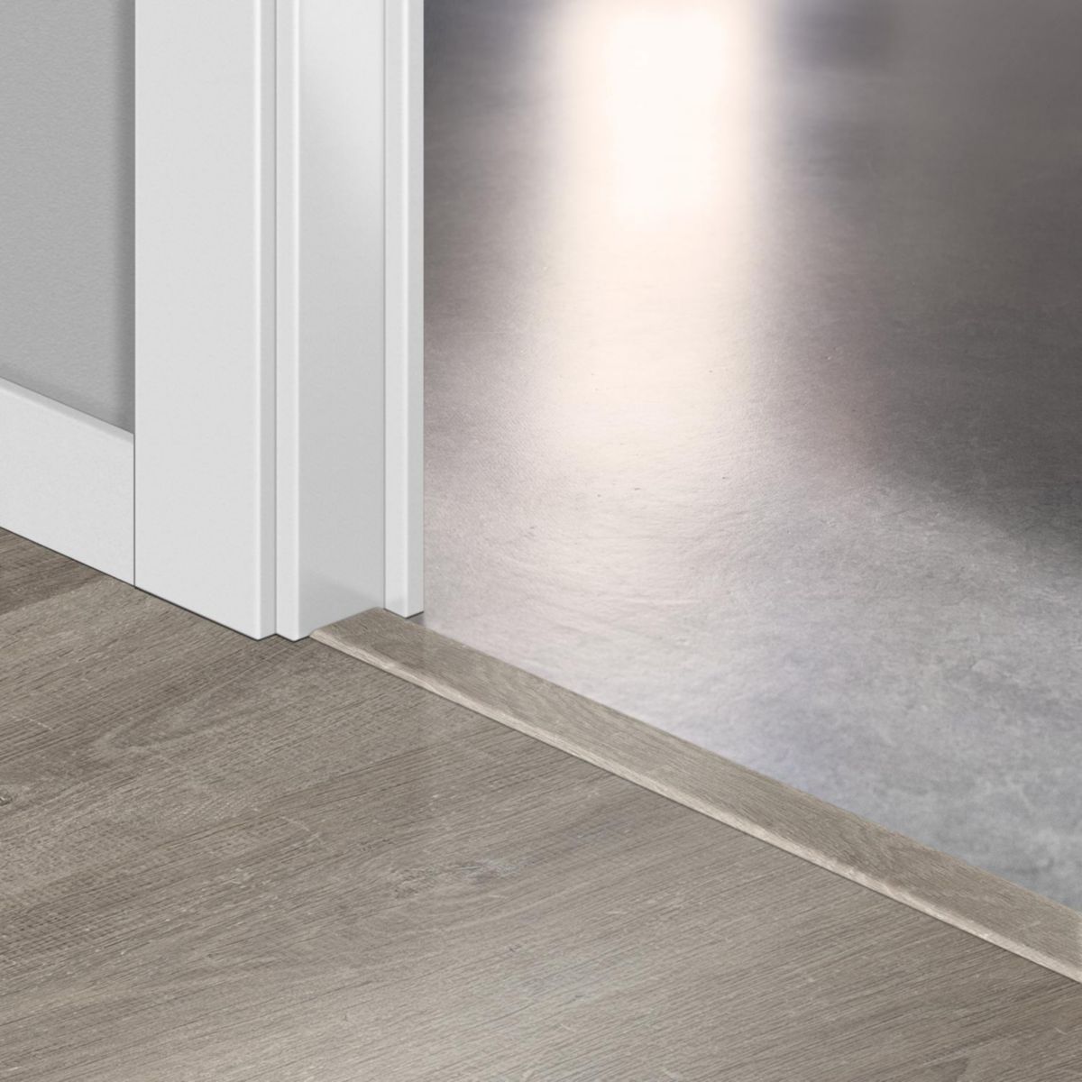 Profilé de finition stratifié Incizo 3575 - chêne Venise gris - L. 2,15 m - 13x48 mm