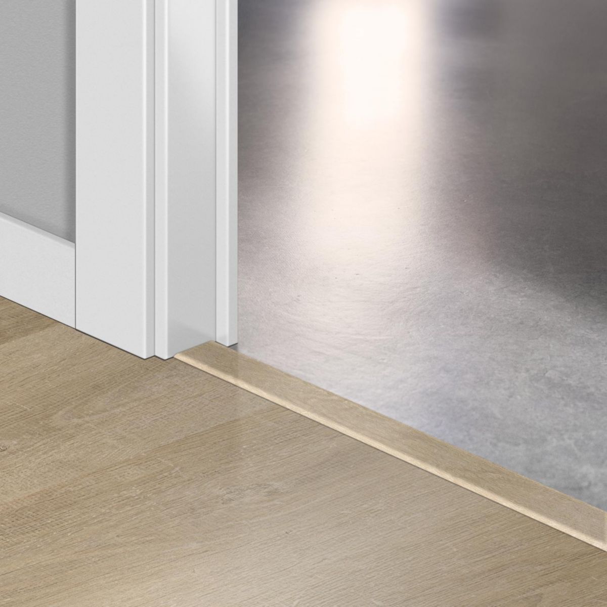 Profilé de finition stratifié Incizo 3576 - chêne Venise beige - L. 2,15 m - 13x48 mm