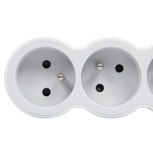 Rallonge multiprise extra-plate avec 6 prises 2P+T standard - livrée sans câble d'alimentation - blanc et gris clair Réf. 049499