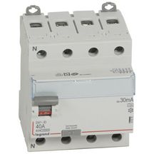 Interrupteur différentiel DX³-ID - type A 30mA - vis/vis - 4P 400 V~ - 40A - départ bas - 4 modules