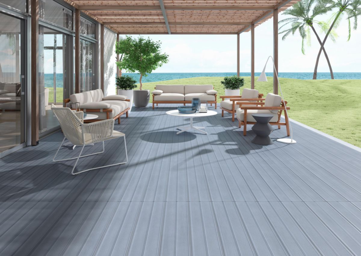 Carrelage sol extérieur Timber Deck - grès cérame émaillé - bleu eau antidérapant - 20x120 cm