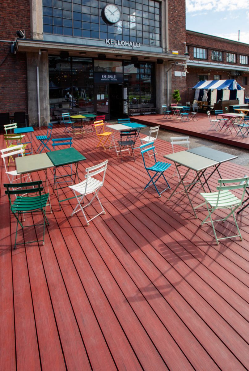 Lame terrasse bois composite Piazza One - red padouk - 25x140 mm - L. 4 m