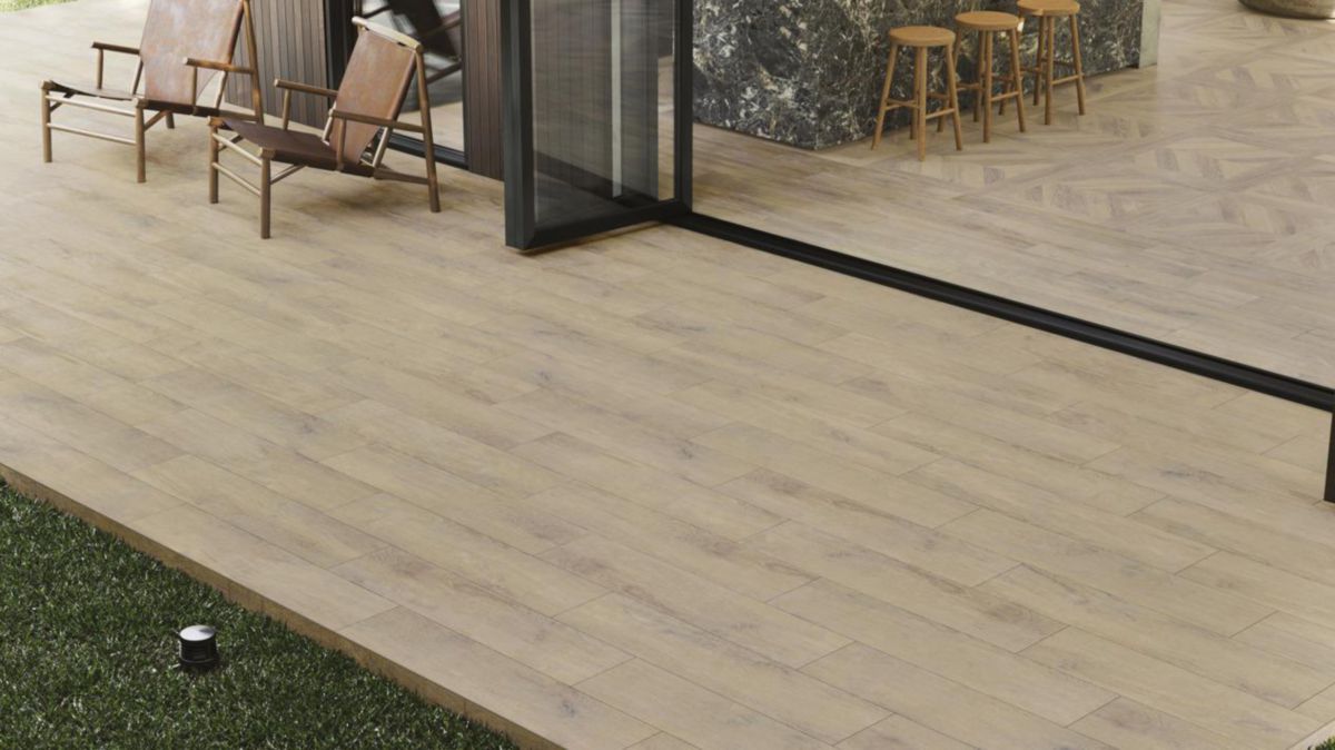 Carrelage intérieur effet bois Plank - hazel antidérapant rectifié - 19,7x119 cm