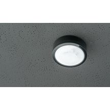 Détecteur de présence blanc 360°. IP 54. Contact renforcé 10 A. LED = max 400W. Montage en Fixation saillie plafond. Détection Diamètre 10 m à 2.5 m de haut. Réglage tempo 15 sec-30 min + impulsion. Réglage possible par télécommande. Réf. 1030062