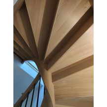 Escalier intérieur bois Aubrac - 3 versions disponibles - sur mesure