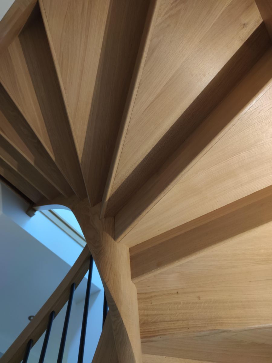 Escalier intérieur bois Aubrac - 3 versions disponibles - sur mesure