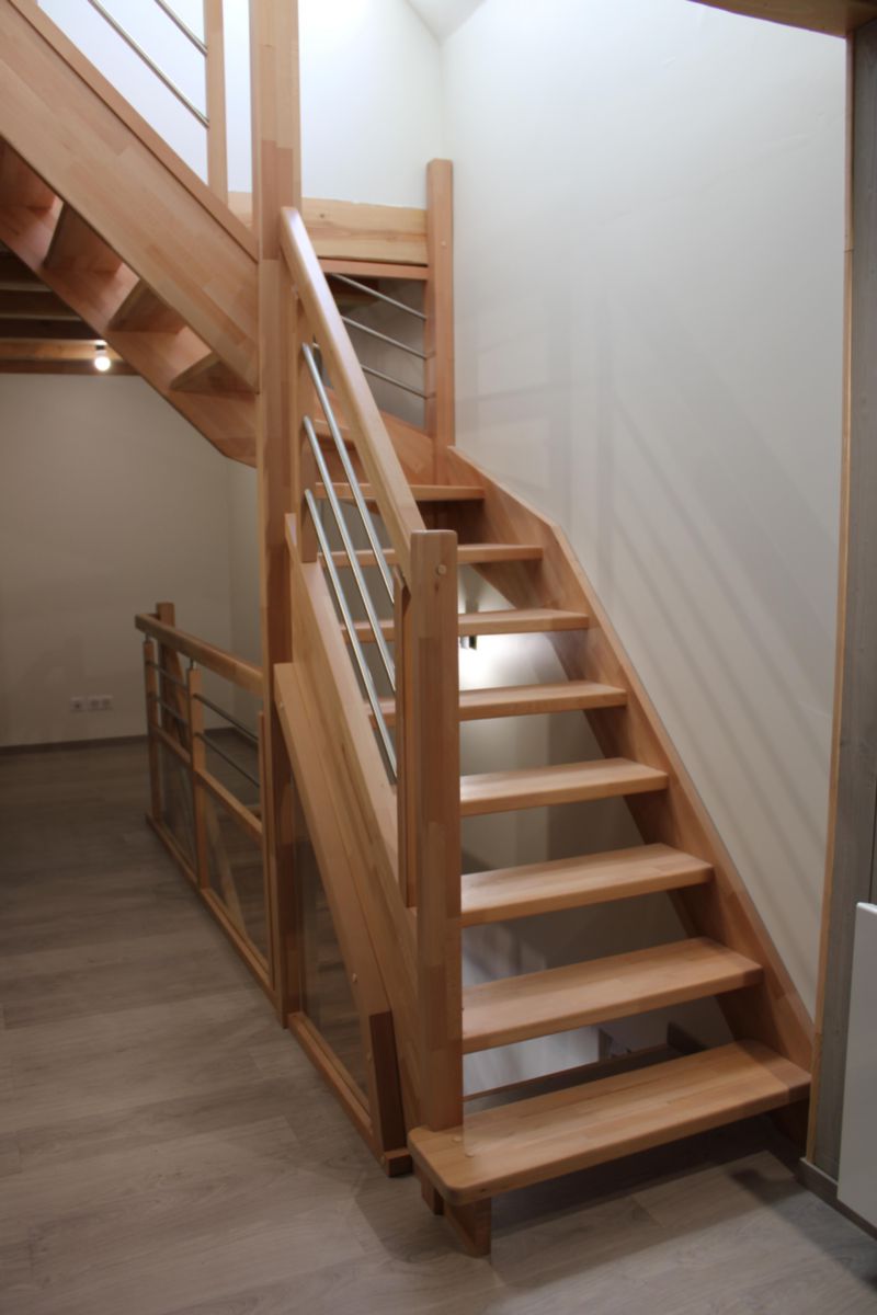 Escalier intérieur bois Aubrac - 3 versions disponibles - sur mesure