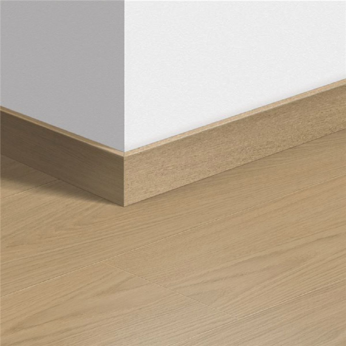 Plinthe standard pour sol stratifié - bord droit - chêne verni beige - 12x58x2400 mm