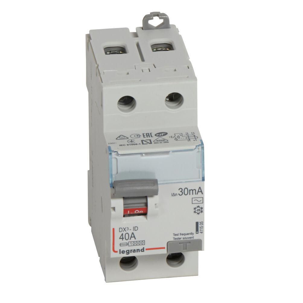 Interrupteur différentiel DX3-ID Vis/Vis 2P - 230 V - 40 A - typeAC 30 mA - 2 modules - arrivée haute/départ bas