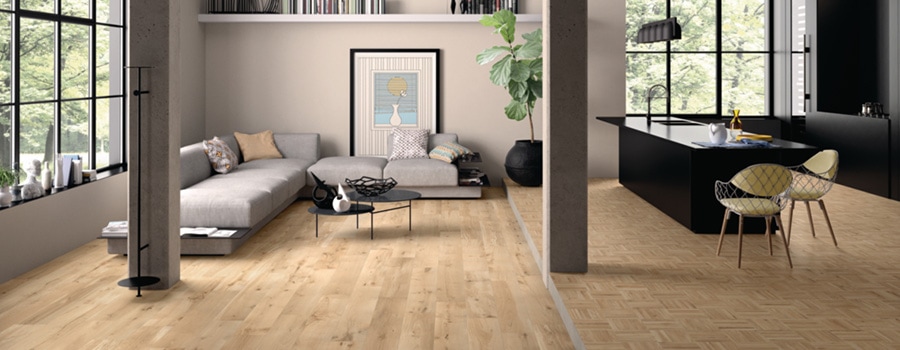 Salon style scandinave avec un carrelage effet bois