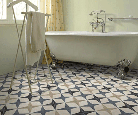 salle de bain avec carrelage carreaux de ciment