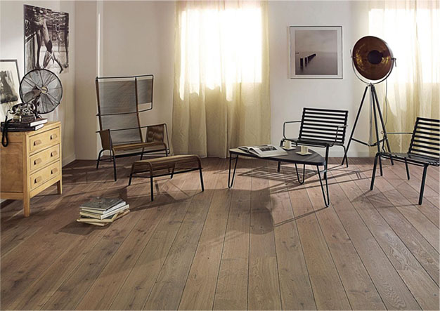 salon avec parquet contrecollé