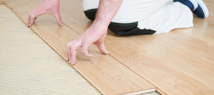 pose de parquet avec la méthode collée