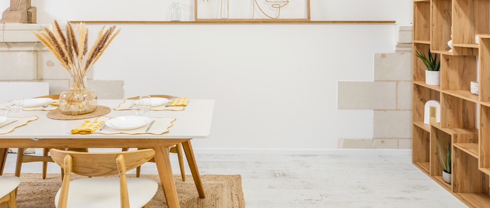 salle à manger boheme carrelage imitation parquet blanc