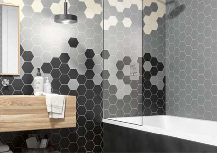 Carrelage hexagonal gris dans une salle de bain