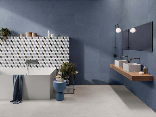 Salle de bain avec carrelage aux motifs graphiques